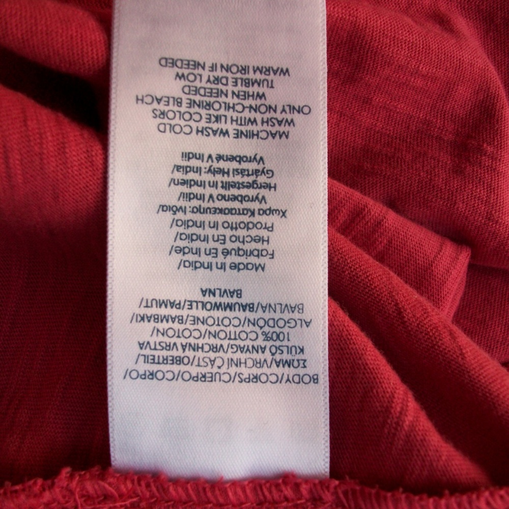 Chaps Top M Red Geometric Pattern Sleeveless Shirt - image 6